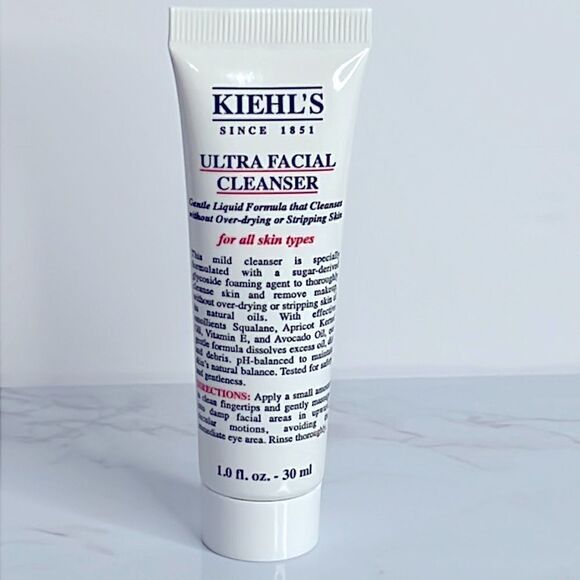 🌟$10 Kiehl's Ultra Facial Cleanser Gentle For All Skin Types - Picture 1 of 4